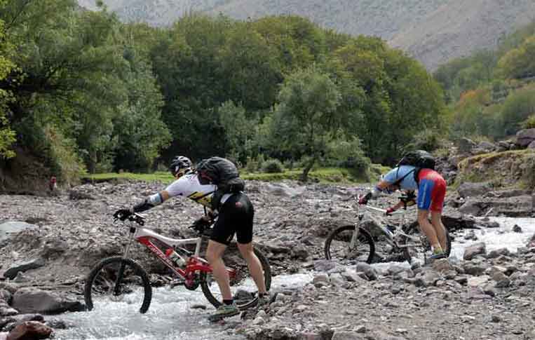 Wonderful biking across the Atlas Mountains